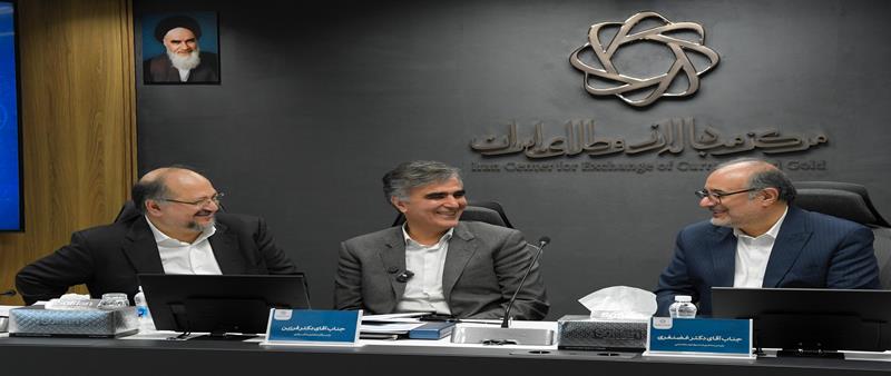 بانک مرکزی مسیر تأمین مالی یک‌میلیارددلاری پتروشیمی‌ها را هموار کرد/تأمین مالی ۵۰۰ میلیون‌دلاری از محل ارزهای صادراتی شرکت‌های هلدینگ خلیج‌فارس با پیش‌فروش ارز صادراتی